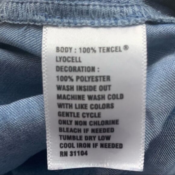 Crown & Ivy embroidered drawstring chambray shorts - Picture 5 of 6